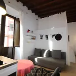 Del Parque Flats Alvarez Suite
