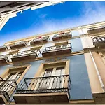 Sea & Wave Capitan Charming Duplex Apartment