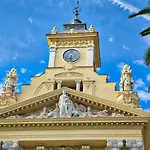 Malaga Centre Apartment With Parking