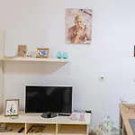 Holidays2Malaga Alameda Capuchinos 1 Bed & High Speed Wifi