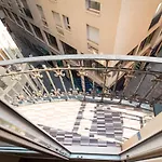 Shiny Mik Super Family Apartment