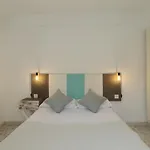 C34 - One Bedroom apartment next to Alcazaba