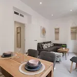 C93 - Trendy Two Bedrooms In Ollerias