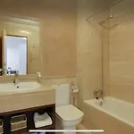 Pacifico P4 - Bonito Apartamento Con Piscina & Parking, Playa A 100 Metros