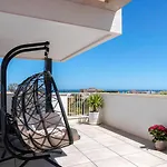 Beautiful Frontline Golf Apartment - 600 M From Beach In La Cala De Mijas