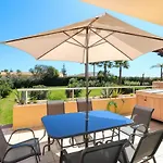 Malibu Mansions Condo С2 By Rafleys