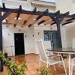 Benaplaya - Fantastica Casa Con Terraza & Piscina, Playa A 200 Metros