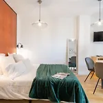 Soek Muelle Uno Holidays Homes