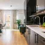 Soek Muelle Uno Holidays Homes