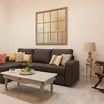 Living4Malaga Aduana Presidential