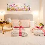 -Malagasunapts- Huge & Central * Pool* Freepark*