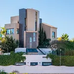 Luxury Villa With Swimming Pool And Amazing Views
