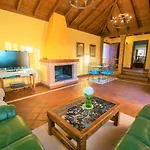 Casa Rural Los Menhires