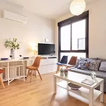 -Malagasunapts-Romantic Private Terrace&Shared Pool