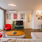 Santa Paula Loft