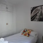 Center Location & Parking Free Apartment With Largeterrace & Bbq