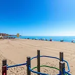 Front Beach Flat In Fuengirola