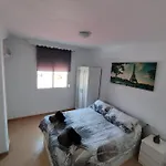 Piso Amplio Y Comodo.