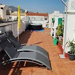 The 2 Bed-Roof Terrace-Apartment
