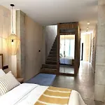 Nice House Close To The Centre - Style And Relax