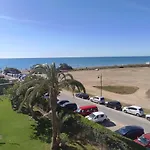 Una Ventana Al Mar En Malaga