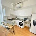 Nice Flat In Atarazanas - Souv
