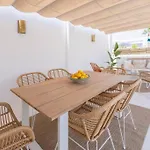 Downtown Flat With 46 Sqm Private Rooftop Terrace