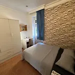 Habitacion En Piso Compartido En Malaga Capital