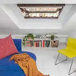 Picasso\'S Dream Cozy & Chic Attic Plaza Merced
