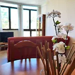 Apartamento Con Parking Privado - Av. Carlos Haya