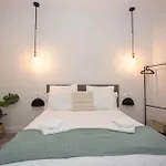 Diana Suites 23