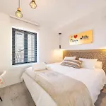 Stylish Apartment In Malaga Centro - Tcm (Adults Only)