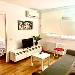 Ana\'S Apartment Parking Gratuito