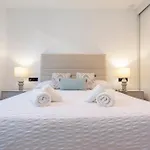 Malagueta Beach Front Luxury Apartment By Rent Me