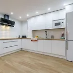 Bonito Apartamento A Pocos Minutos Del Centro Cla