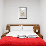 Wintowinrentals Quiet Apartment, Good Location, Free Parking