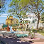 Swimming pool&large terrace in Los Pacos Koti Rentals