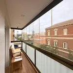 Ayala Malaga City Center 6Pax