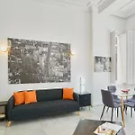 Spacious home in the heart of Málaga - Echegaray