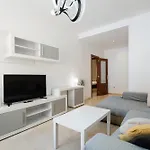 Stay U-Nique Apartment Alderete