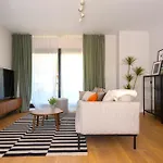 Atico En Paseo De Reding By Rent Me