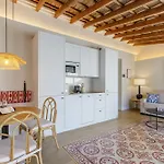 Palacio Vegafuente By Caleta Homes