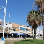 Cenacheros House