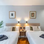 Cervantes Luxury Apartment