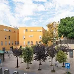 City Center 2 Bedroom Modern Apartment
