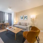 Xpce Urban 9 Malaga Skyline - Parking Free