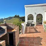Villa Bárbara Cómpeta by Bossh Hotels