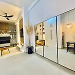 Bonito Apartamento Al Lado Del Centro De Malaga