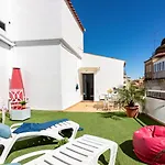 Saenz Suites Gallery By Bossh! Apartments