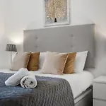 Malaga Apartment Picasso House